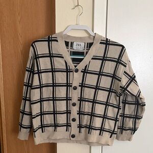 Zara Men's Cardigan in Beige and Black Plaid
